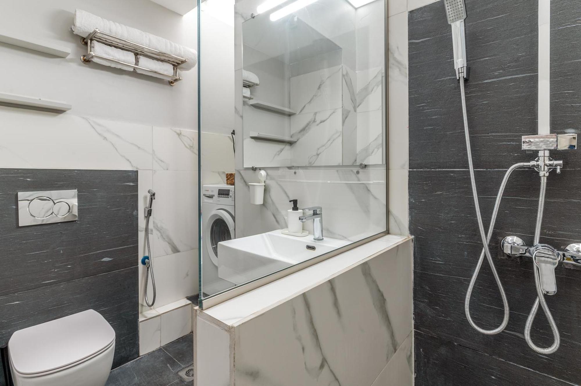 The Omonoia Modern, 3Bd Apartment Athen Exterior foto