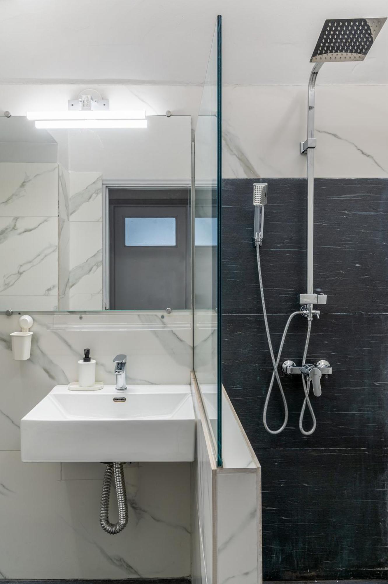 The Omonoia Modern, 3Bd Apartment Athen Exterior foto